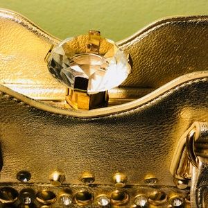 NX Vintage New Bling Jewels Purse! 💗t’. 💎 Clasp
